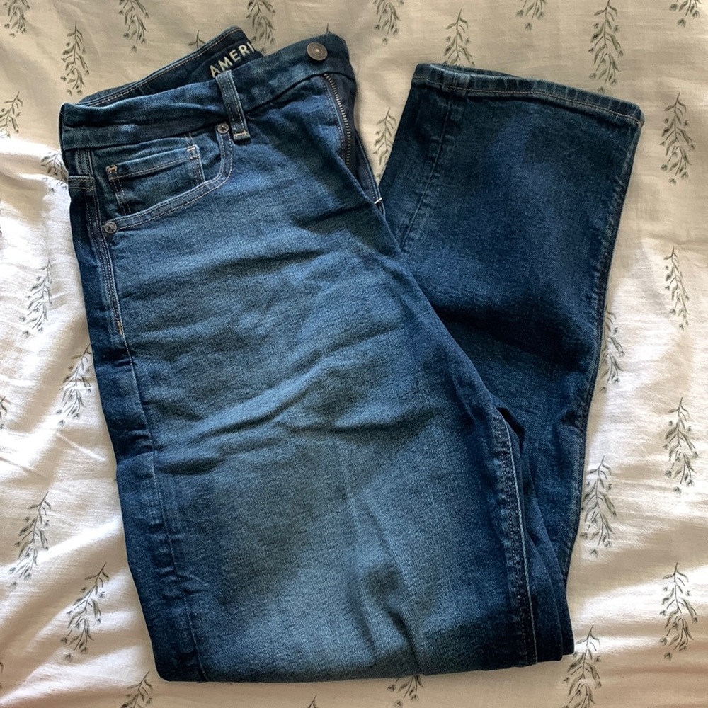 American Eagle Stretch Curvy Mom Jeans
